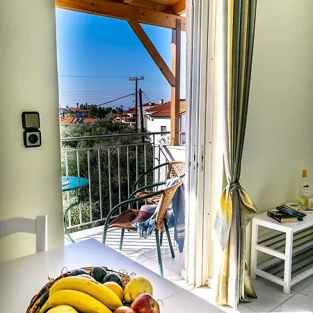 アパート Alexandra Stoúpa